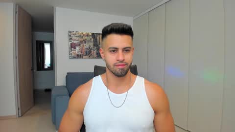 thiago_driussi online show from March 6, 12:54 am