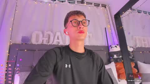 SanThiago online show from March 3, 8:54 pm