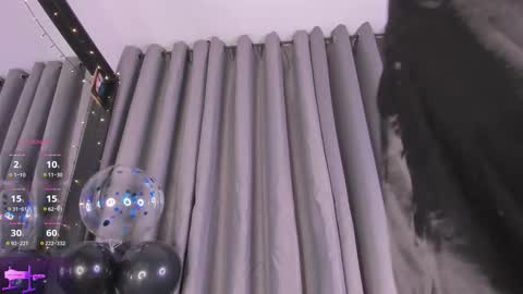 SanThiago online show from November 19, 10:32 pm