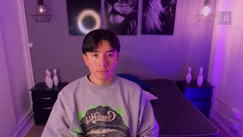 Snapshot of thiago_kent chatting on March 17, 11:13 am thiago_kent online show from March 17, 11:13 am