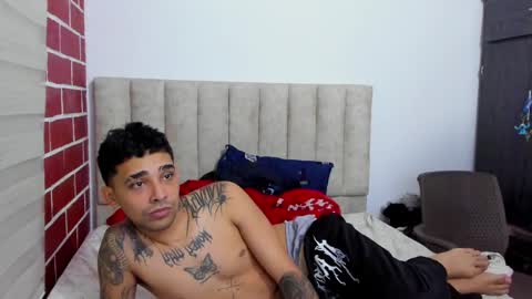 thiago_mille online show from June 6, 11:31 pm