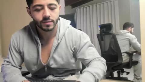 THIAGO online show from January 11, 3:28 pm