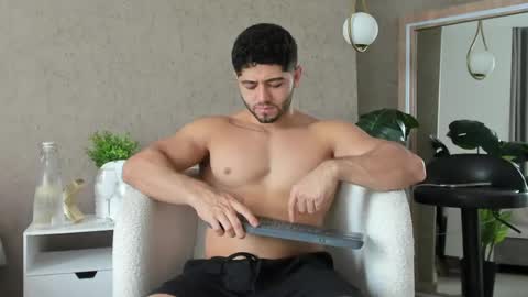THIAGO online show from May 21, 5:31 pm