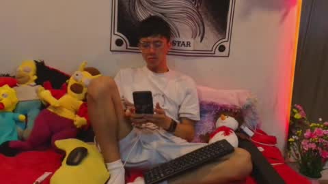 thiago_n_sam online show from December 4, 2:32 am