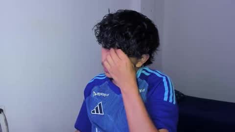 Thiago online show from January 9, 10:11 pm