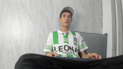 Thiago online show from March 17, 11:46 am