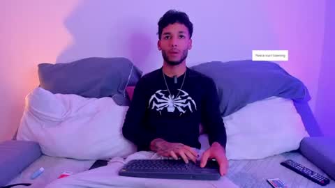 ThiagoFerreti online show from June 10, 3:18 am