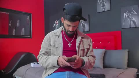 Thia Gomez online show from October 10, 12:26 pm