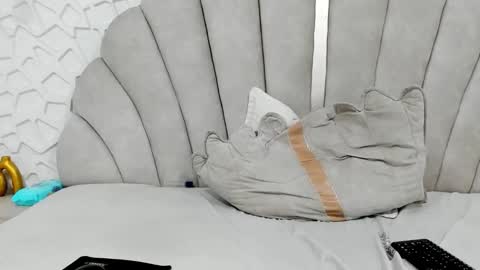 Snapshot of thiagos19 chatting on March 11, 8:20 am Thiago online show from March 11, 8:20 am