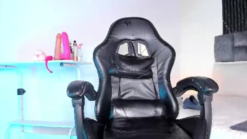 thiagosexy005 online show from July 2, 3:23 am