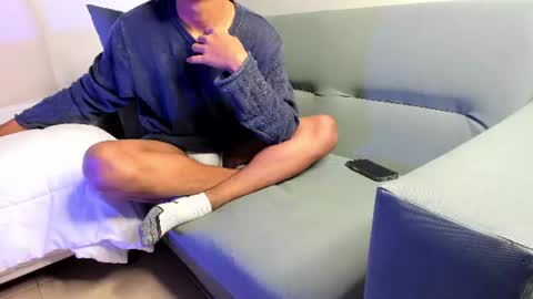 thiagovega_ online show from July 14, 4:06 am