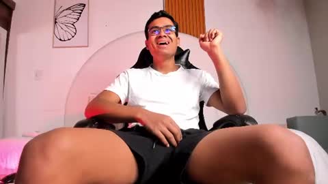 thiagovega_ online show from July 20, 4:38 am