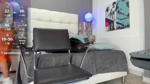 thiagoxbig online show from January 31, 9:05 am