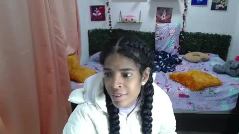 Snapshot of thiana_horny chatting on June 6, 11:59 am thiana_horny online show from June 6, 11:59 am