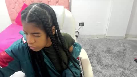 Snapshot of thianahorny chatting on November 24, 9:31 am thianahorny online show from November 24, 9:31 am