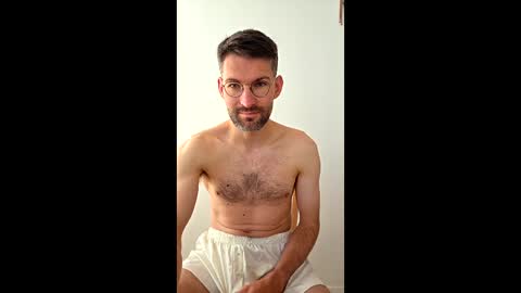 Thibthib online show from May 1, 9:25 am