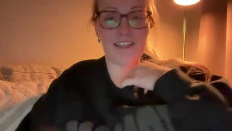 thiccgoddess69 online show from September 28, 2:50 am