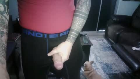 Snapshot of thicchogg chatting on February 28, 1:56 pm thicchogg online show from February 28, 1:56 pm