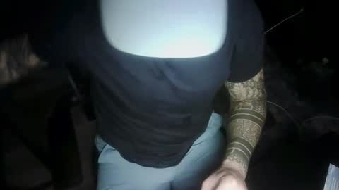 Snapshot of thicchogg chatting on March 19, 12:47 am thicchogg online show from March 19, 12:47 am