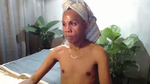 gil online show from March 27, 9:36 pm