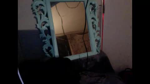 thickandjuicy2100 online show from November 15, 8:00 am