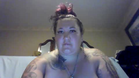 Snapshot of thickandjuicy7612 chatting on September 18, 6:10 pm thickandjuicy7612 online show from September 18, 6:10 pm