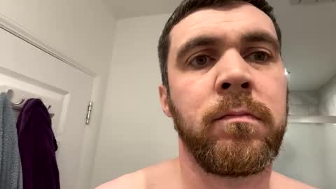 Snapshot of thickandmeaty9incher chatting on December 2, 11:18 pm thickandmeaty9incher online show from December 2, 11:18 pm