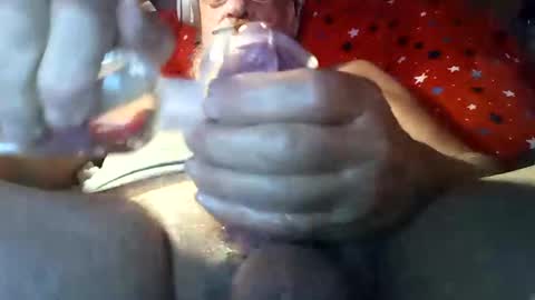 Snapshot of thickcock00088 chatting on November 13, 7:29 am thickcock00088 online show from November 13, 7:29 am