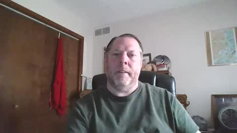 Snapshot of thickcock4u1105 chatting on March 21, 4:43 pm thickcock4u1105 online show from March 21, 4:43 pm