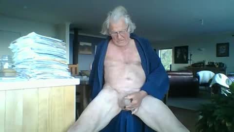 Snapshot of thickcockat71 chatting on October 19, 5:57 pm Thickcockat71 online show from October 19, 5:57 pm