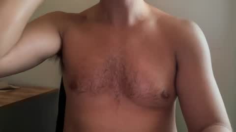 thickcockjock1017 online show from June 30, 9:05 pm