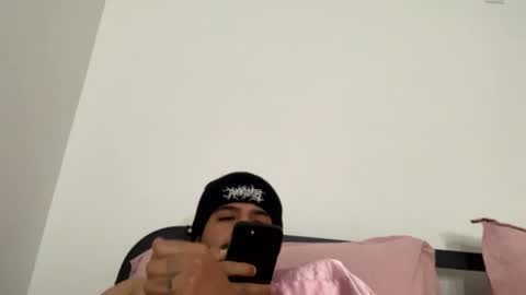 Snapshot of thickcockmatt chatting on July 21, 10:50 am ThickCockMatt online show from July 21, 10:50 am
