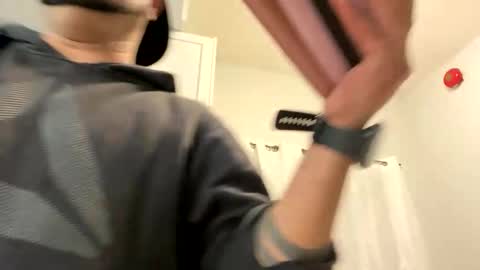 Snapshot of thickdickclit chatting on March 8, 5:00 am thickdickclit online show from March 8, 5:00 am