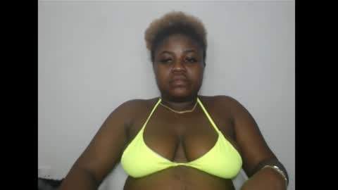 thickebonny7 online show from February 7, 7:39 pm