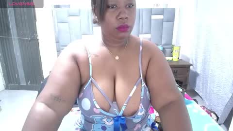 XIOMARA  online show from January 24, 8:55 am