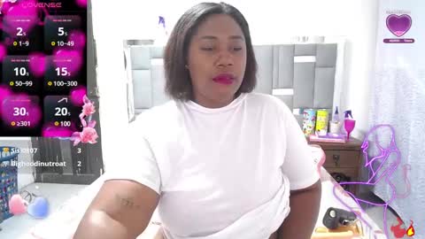 XIOMARA  online show from February 27, 5:45 am