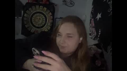 Snapshot of thickgingergoddess chatting on January 17, 5:32 am Ariel online show from January 17, 5:32 am