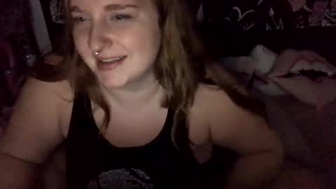 Snapshot of thickgingergoddess chatting on September 26, 4:27 am Ariel online show from September 26, 4:27 am