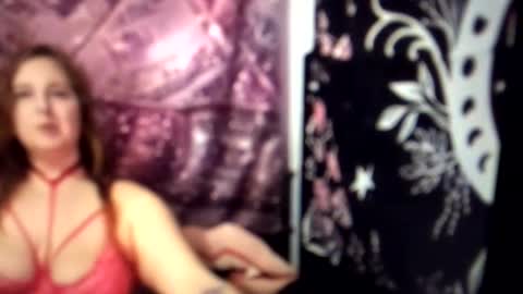 Snapshot of thickgingergoddess chatting on October 14, 11:49 pm Ariel online show from October 14, 11:49 pm