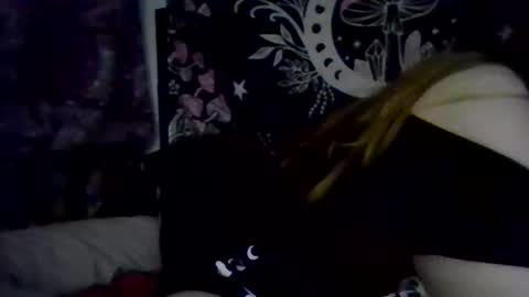 Snapshot of thickgingergoddess chatting on November 16, 7:14 am Ariel online show from November 16, 7:14 am