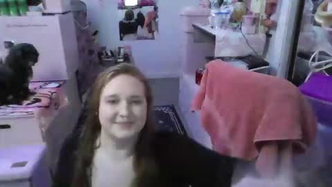 Ariel online show from February 13, 5:36 am