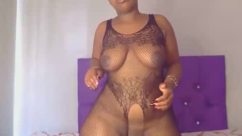 thickgripper online show from April 13, 6:41 am