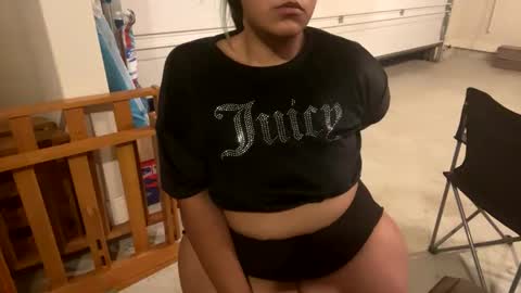 thickmorena online show from November 8, 5:29 am
