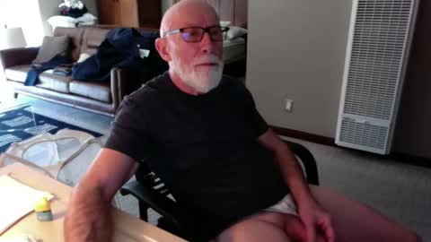 Snapshot of thickmorningwoodinyoualways chatting on February 27, 4:18 pm Thickmorningwoodinyou always online show from February 27, 4:18 pm