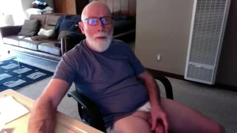 Snapshot of thickmorningwoodinyoualways chatting on February 28, 4:30 pm Thickmorningwoodinyou always online show from February 28, 4:30 pm