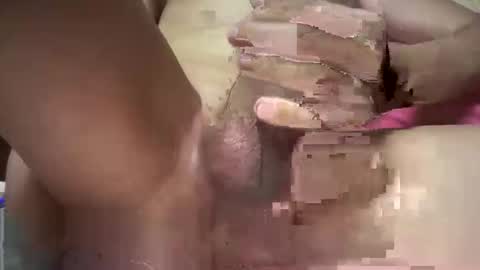 Snapshot of thicknhardforu chatting on September 28, 2:06 am thicknhardforu online show from September 28, 2:06 am