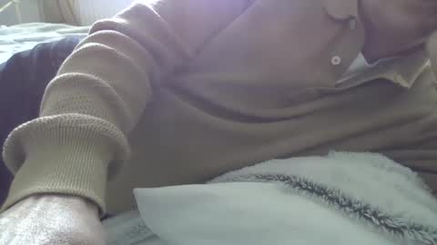 Snapshot of thicksingarters chatting on March 10, 2:37 pm thicksingarters online show from March 10, 2:37 pm