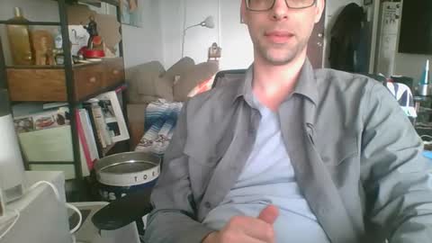 thickty online show from April 27, 9:24 pm