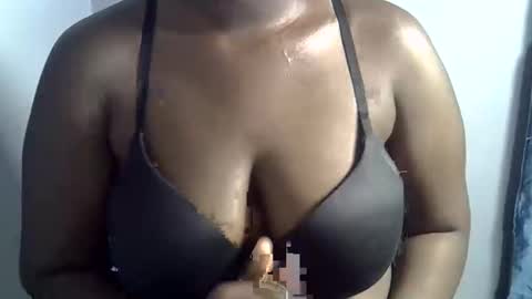 Snapshot of thicky_ebony001 chatting on March 22, 5:05 pm thicky_ebony001 online show from March 22, 5:05 pm