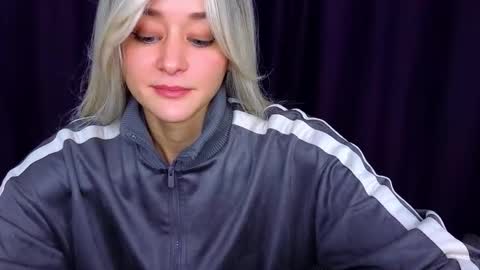 thief_of_hearts_ online show from October 2, 11:45 pm